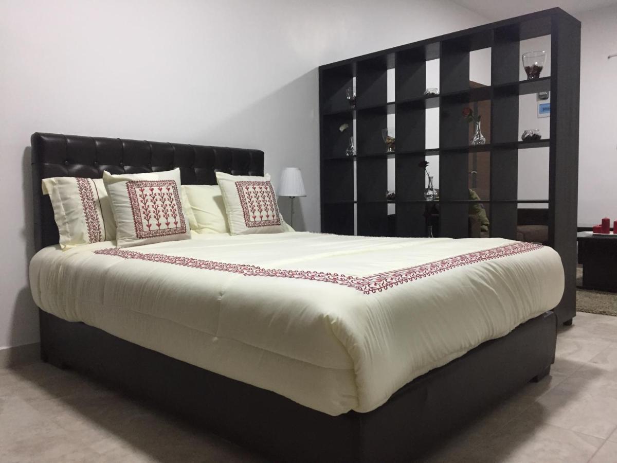 Apartment Tunaib Plaza Amman