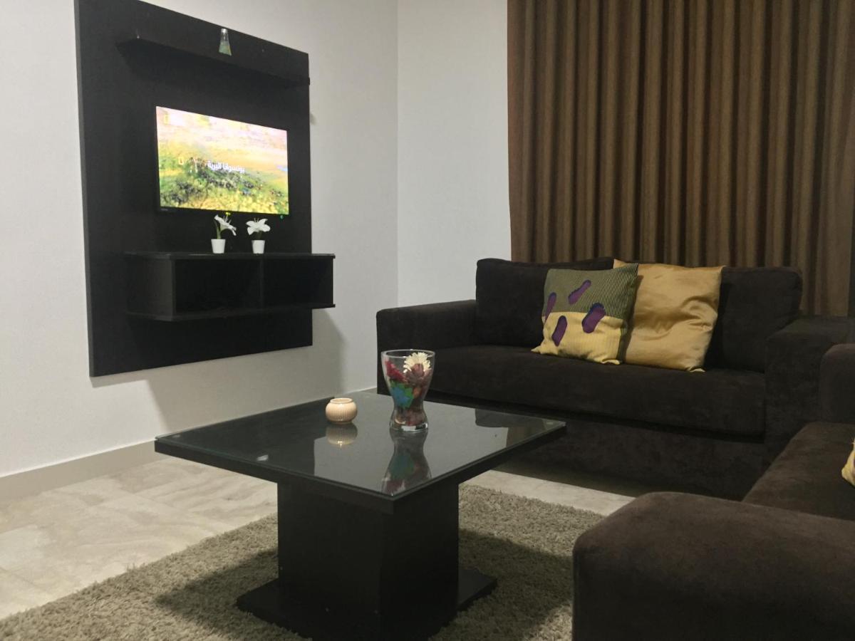 Tunaib Plaza Apartment